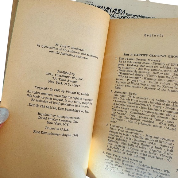 Vtg Paranormal UFO Book Lot Buckminster Fuller Kirlian Aura 1960s 1970s Sci-Fi - Picture 6 of 8